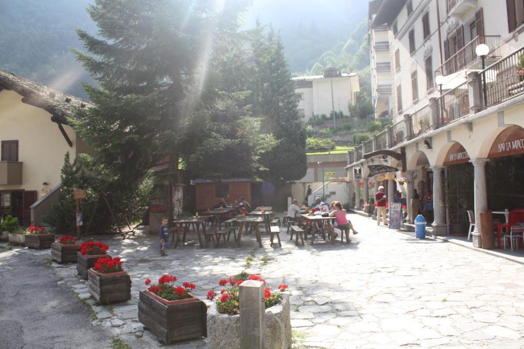 Hotel Monterosa ألانيا فالسيزيا المظهر الخارجي الصورة